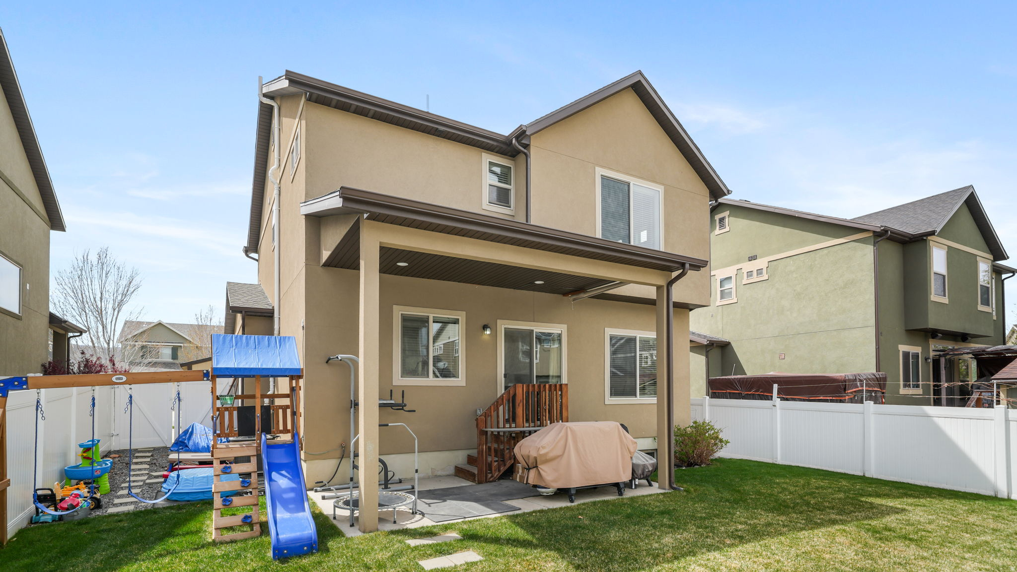 VALLEY STATION - Residential