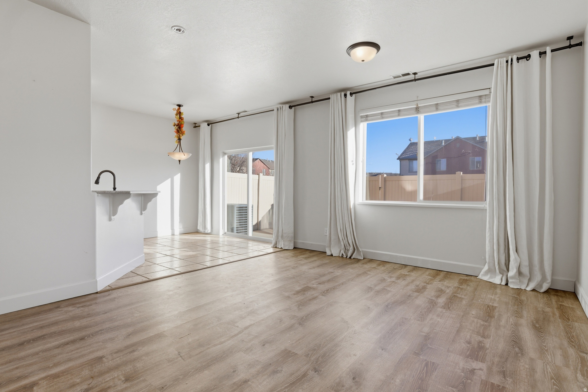 THE COVE AT JORDAN R - Residential