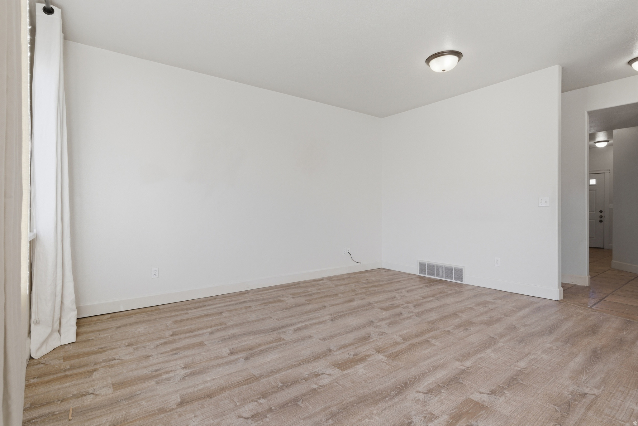 THE COVE AT JORDAN R - Residential