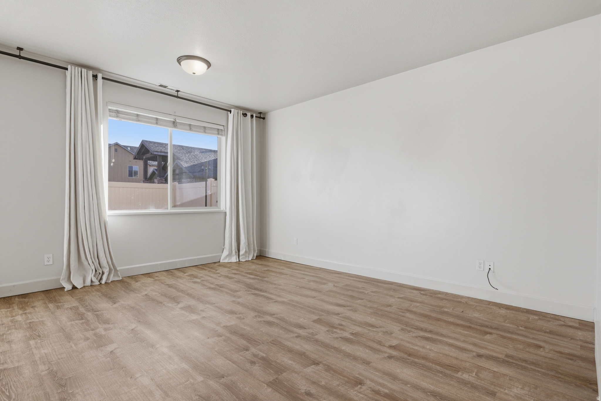 THE COVE AT JORDAN R - Residential