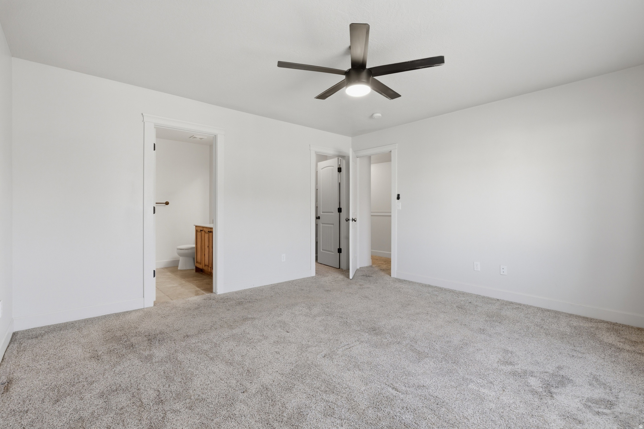 THE COVE AT JORDAN R - Residential