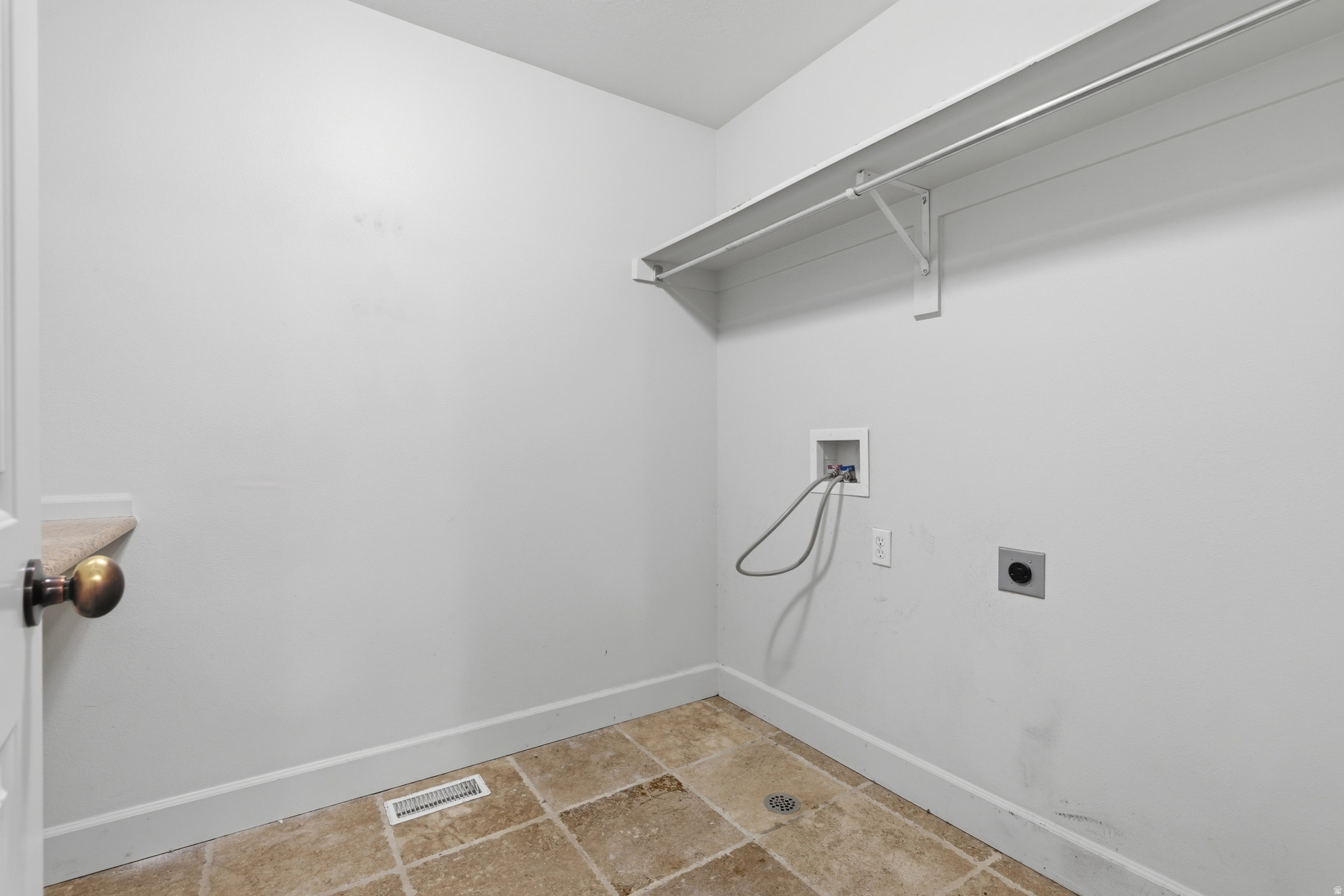 THE COVE AT JORDAN R - Residential