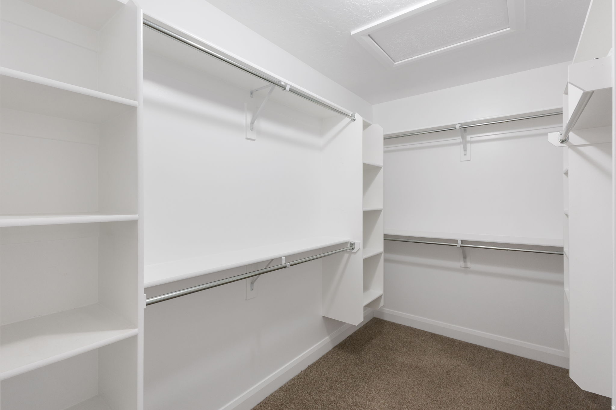 MIDAS CREEK VILLAS - Residential