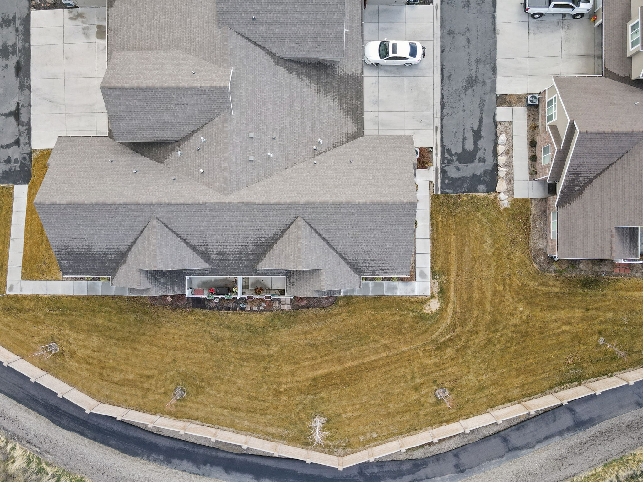 MIDAS CREEK VILLAS - Residential