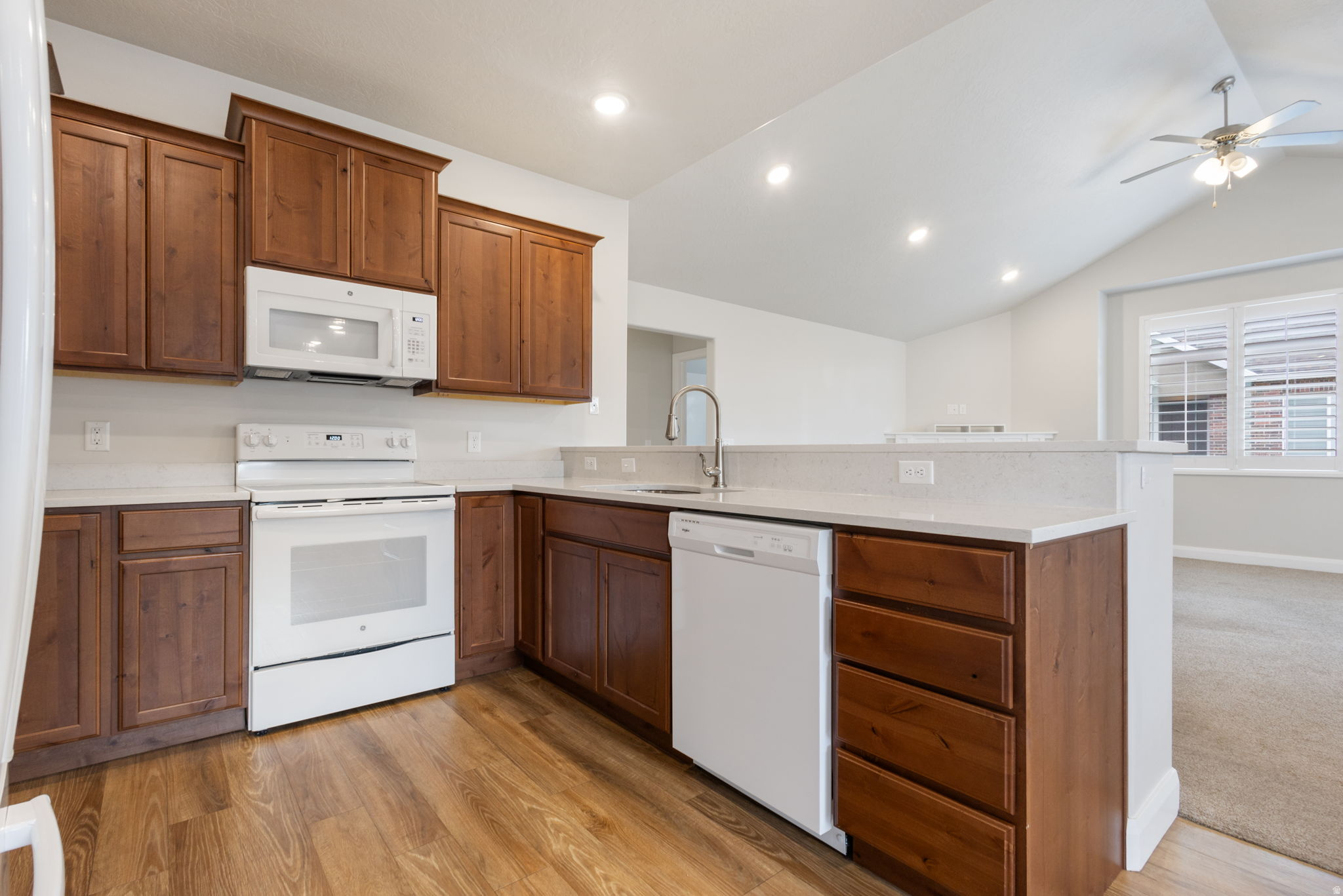 MIDAS CREEK VILLAS - Residential