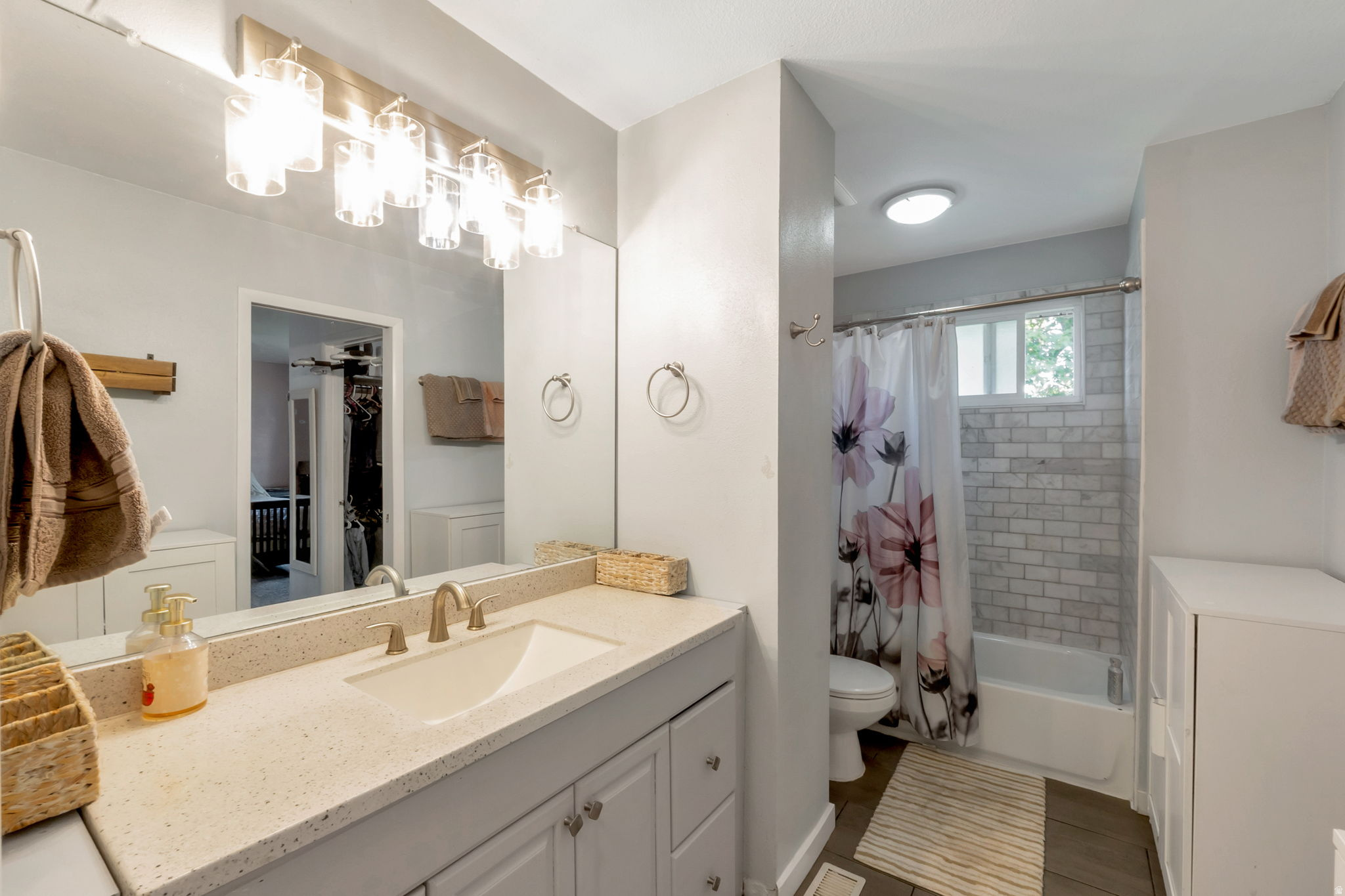 HERITAGE HILLS - Residential