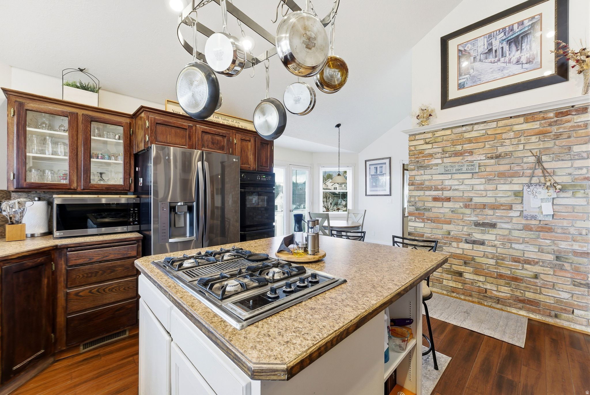 MAJESTIC HEIGHTS - Residential