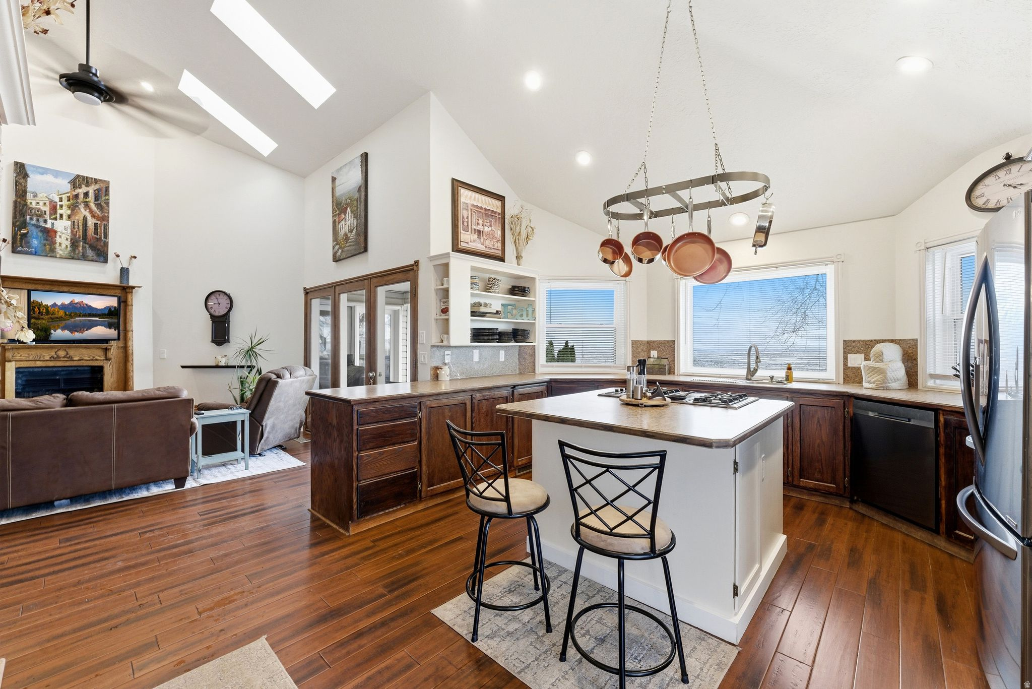 MAJESTIC HEIGHTS - Residential