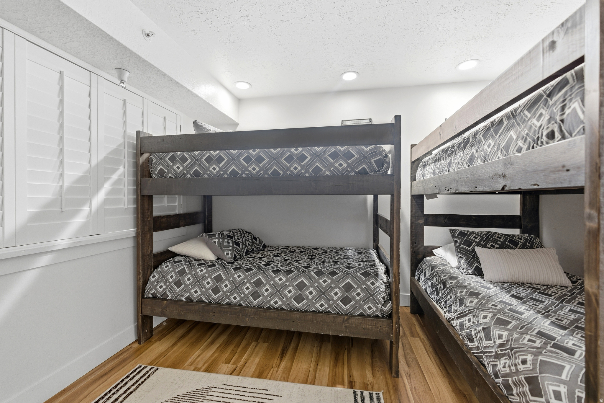 NEW CLAIM CONDOMINIUM - Residential