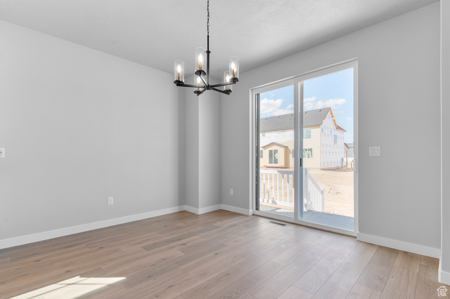 HOLBROOK FARMS 323 - Residential