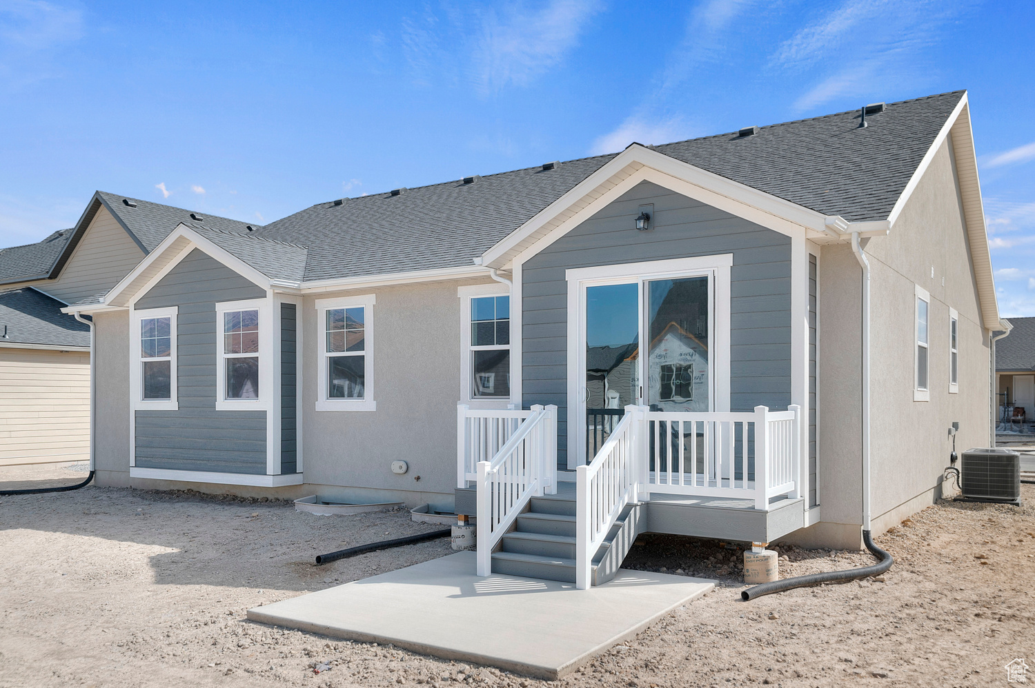 HOLBROOK FARMS 323 - Residential