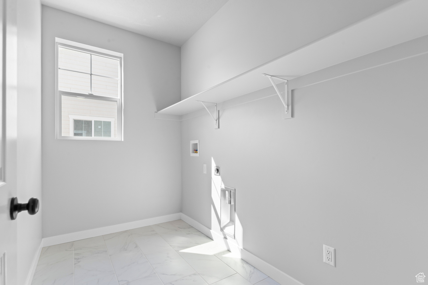 HOLBROOK FARMS 323 - Residential