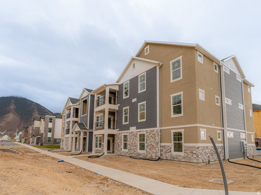 HARMONY RIDGE - Residential Lease