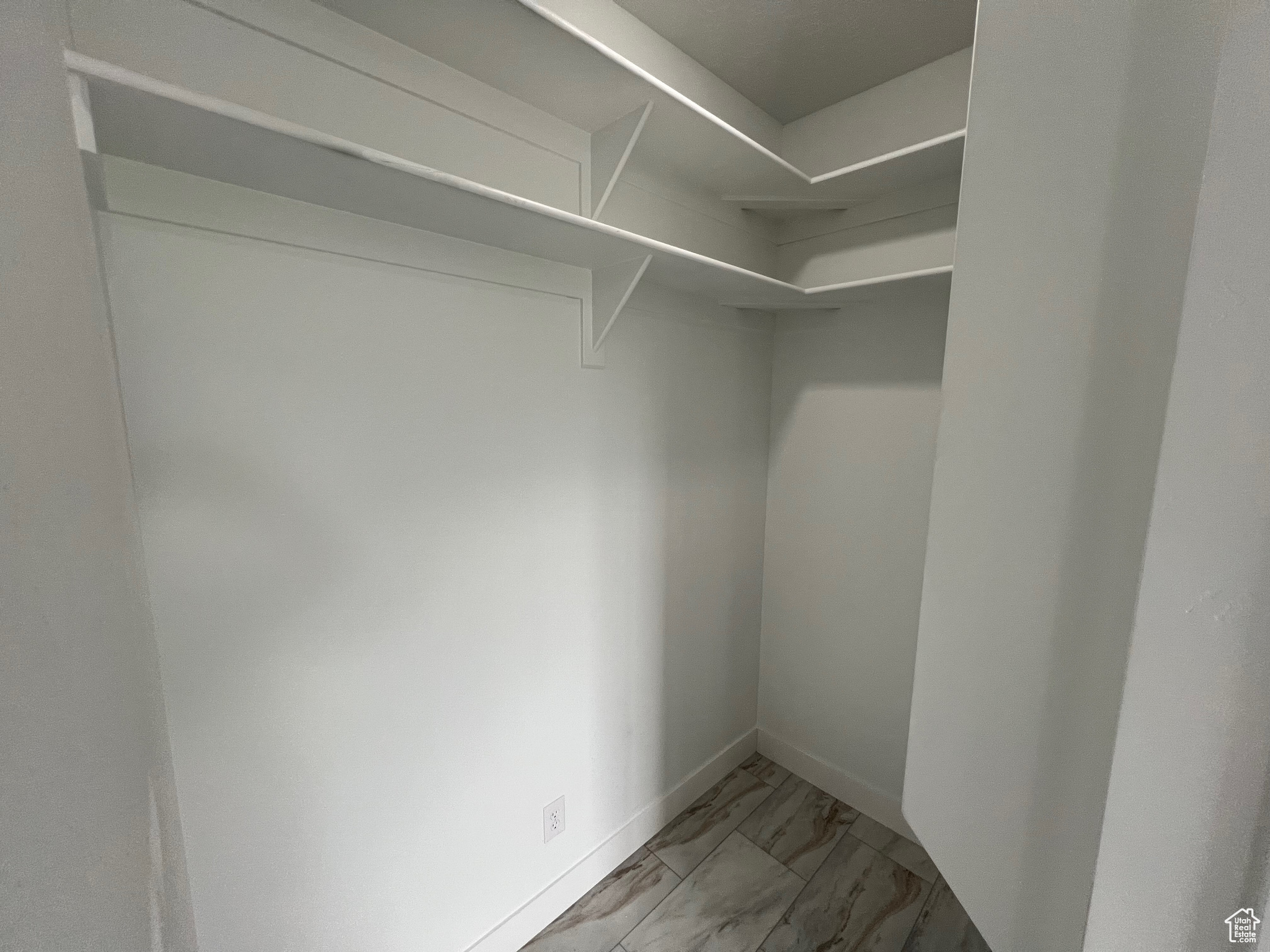 LEGACY MEADOWS - Residential Income