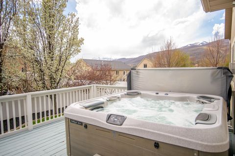 Tiny photo for 53 W 300 S, Midway, UT 84049 (MLS # 2130709)