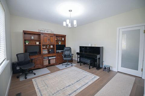 Tiny photo for 53 W 300 S, Midway, UT 84049 (MLS # 2130709)
