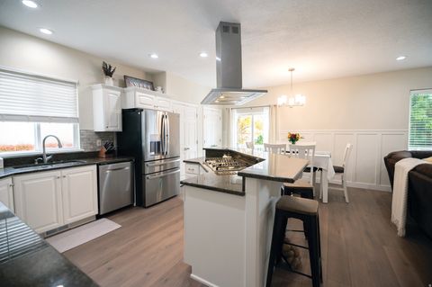 Tiny photo for 53 W 300 S, Midway, UT 84049 (MLS # 2130709)