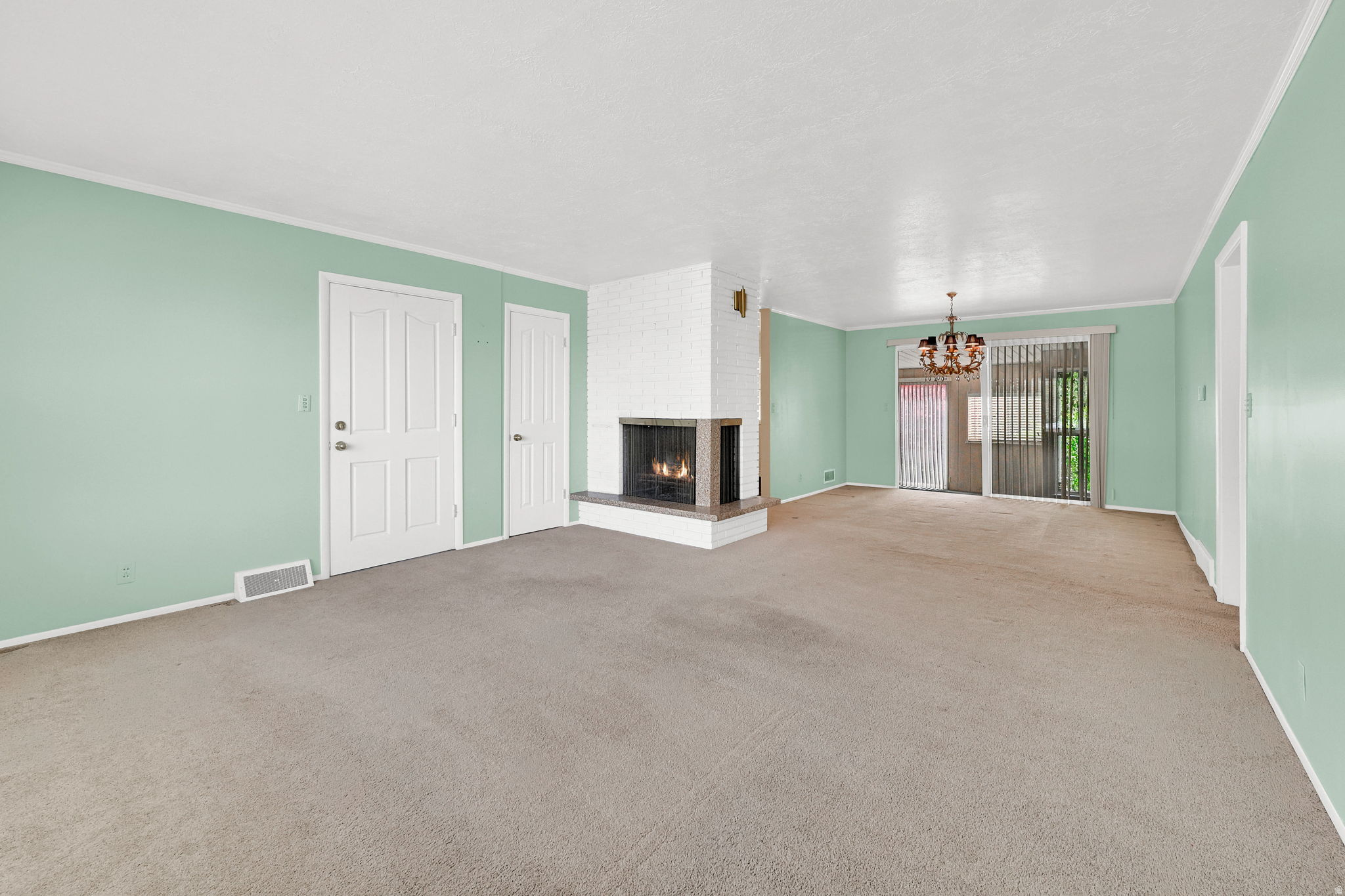 CRESTWOOD SUB - Residential