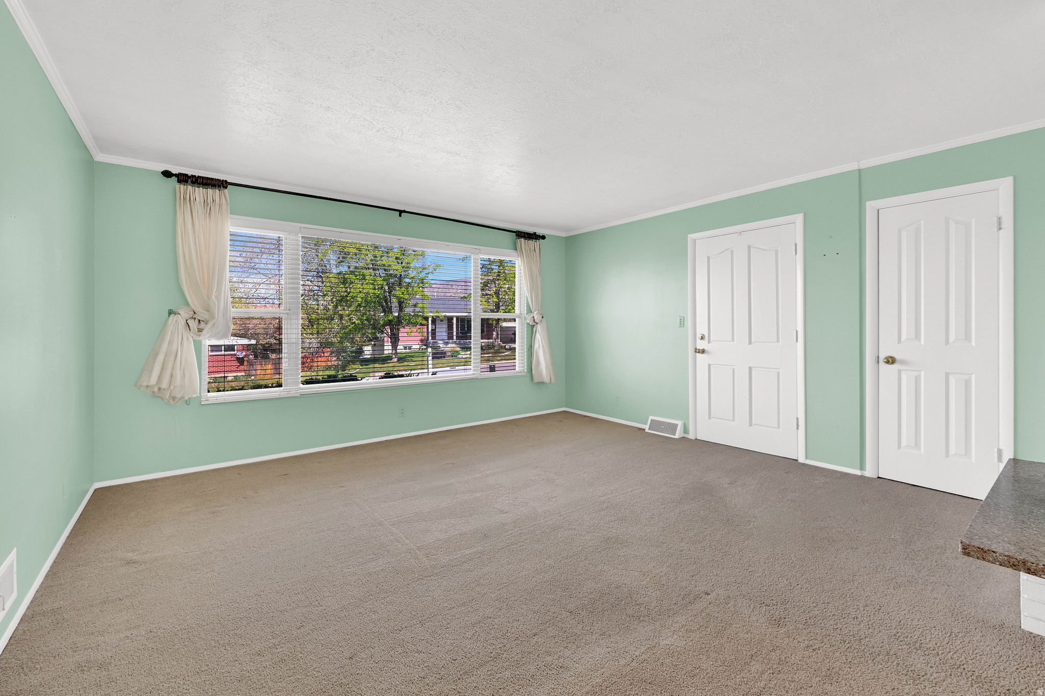 CRESTWOOD SUB - Residential