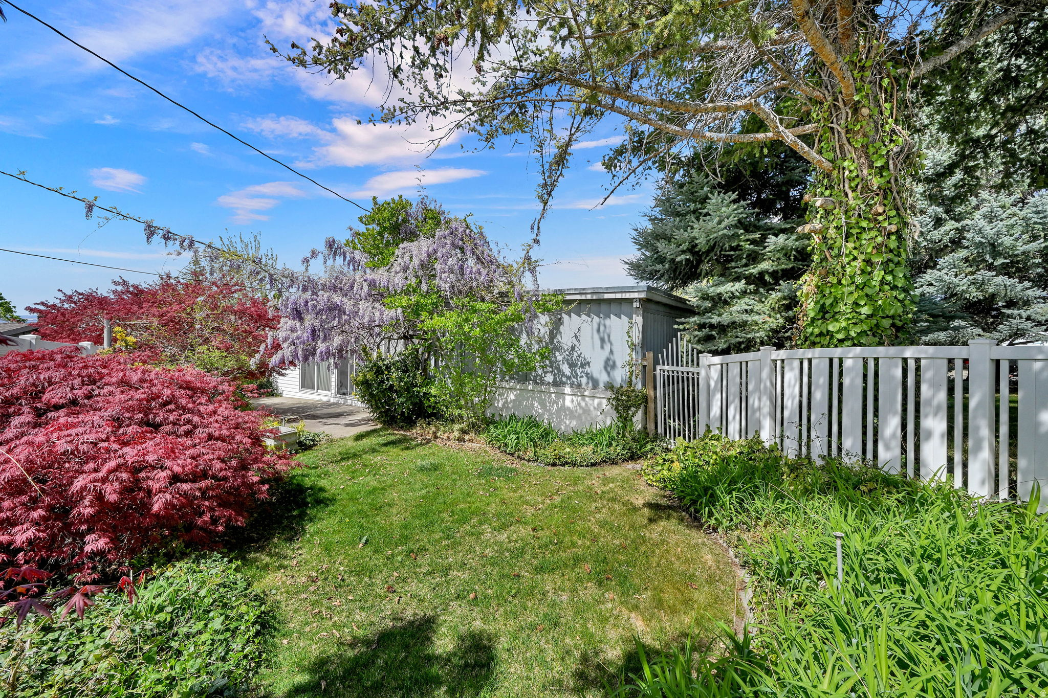 CRESTWOOD SUB - Residential