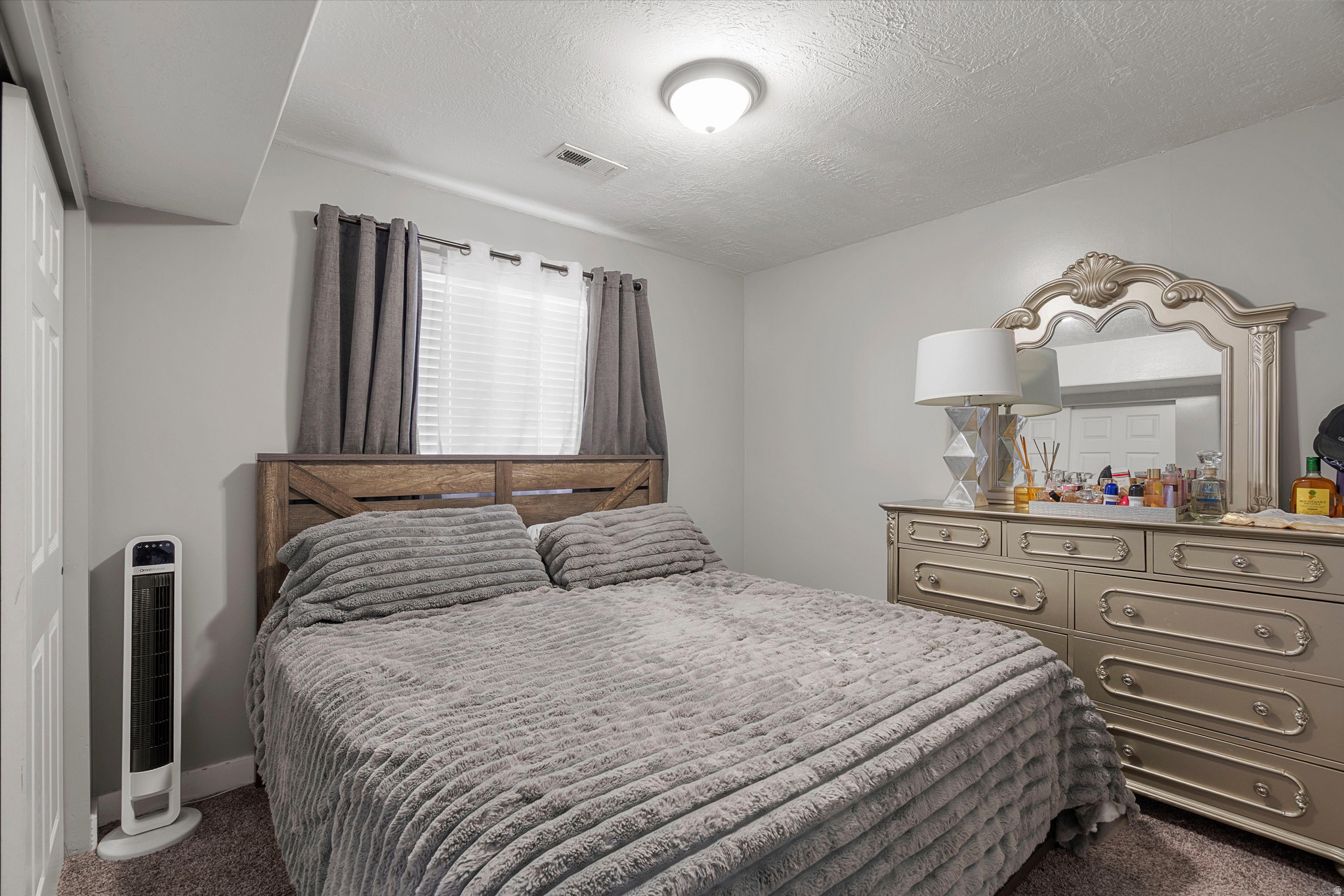 WEST OAKS - Residential