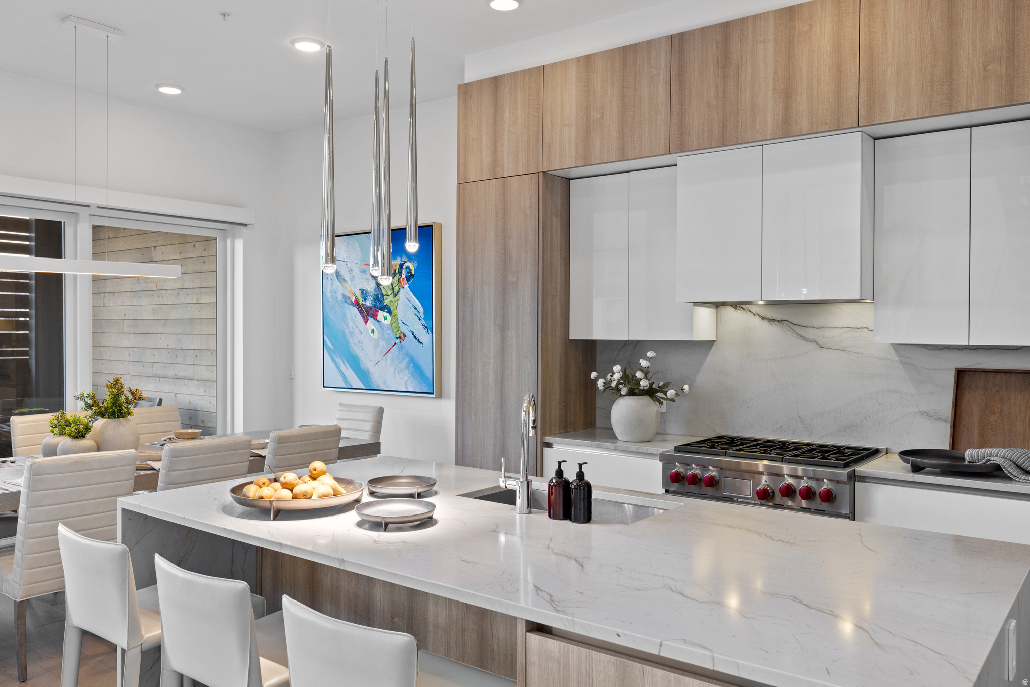 APEX RESIDENCES - Residential