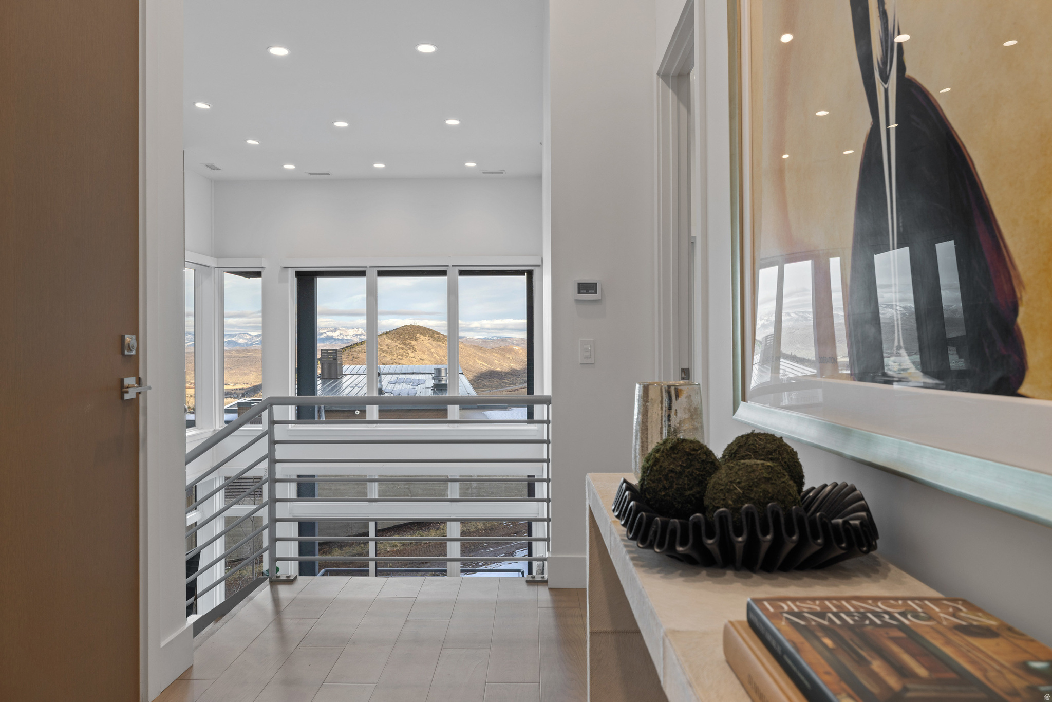 APEX RESIDENCES - Residential