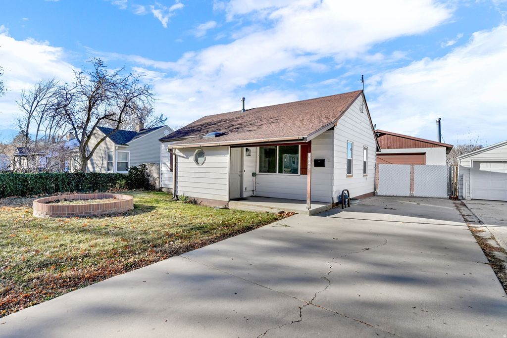 Photo of 1849 VAN BUREN AVE, Ogden, UT 84401 (MLS # 2128513)