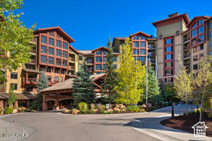 CANYONS CONDOMINIUM - Residential