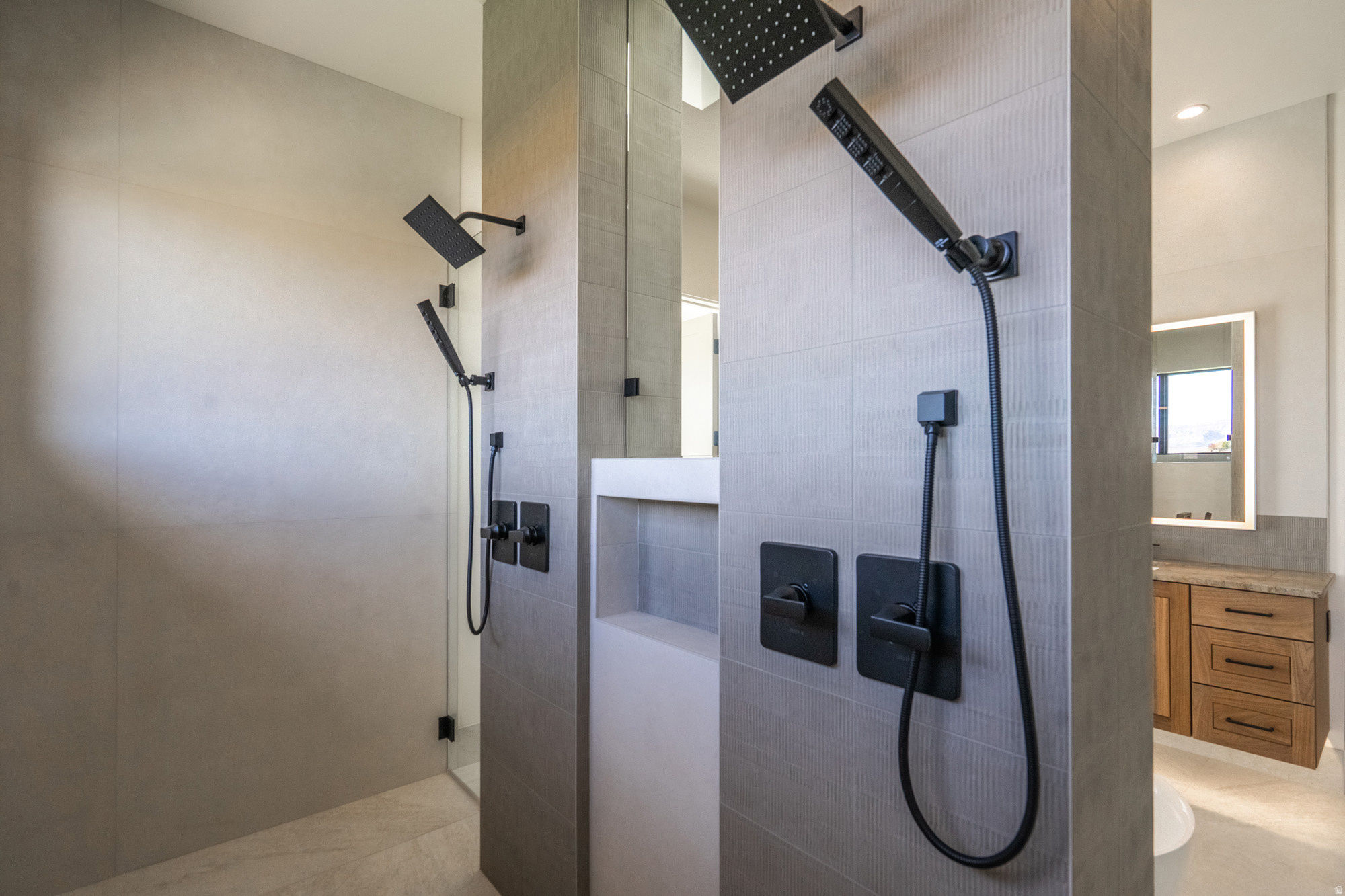 THE ESTATES AT SAND HOLLOW - Residential