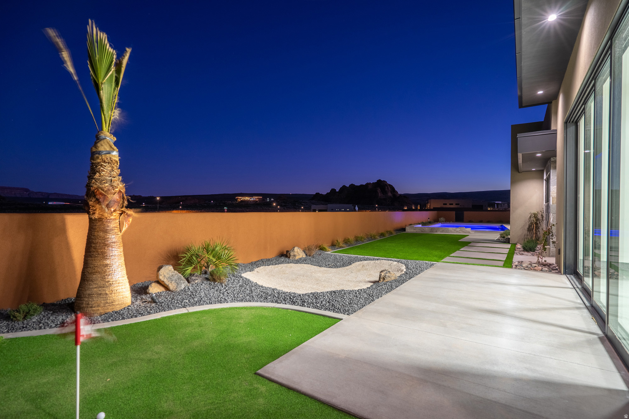 THE ESTATES AT SAND HOLLOW - Residential