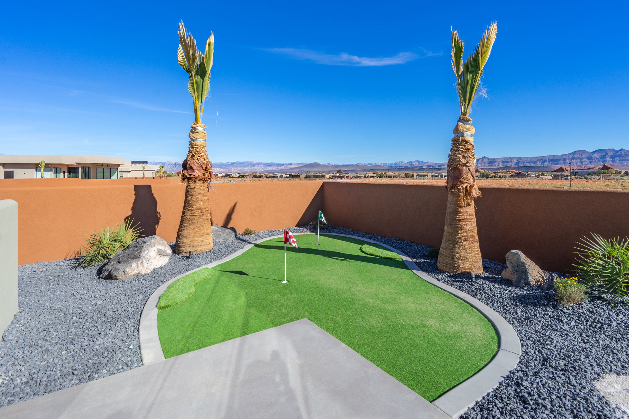 THE ESTATES AT SAND HOLLOW - Residential