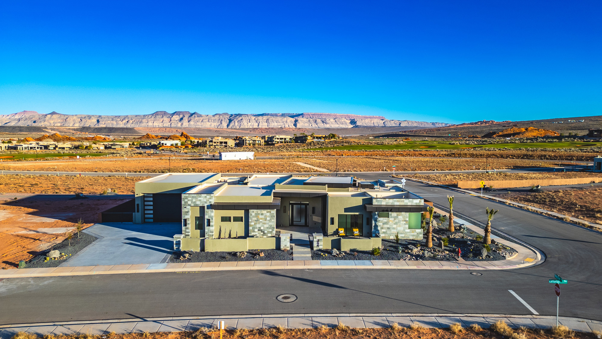 THE ESTATES AT SAND HOLLOW - Residential