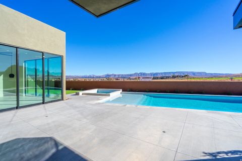 Tiny photo for 3295 S COTTONTAIL WAY, Hurricane, UT 84737 (MLS # 2127441)