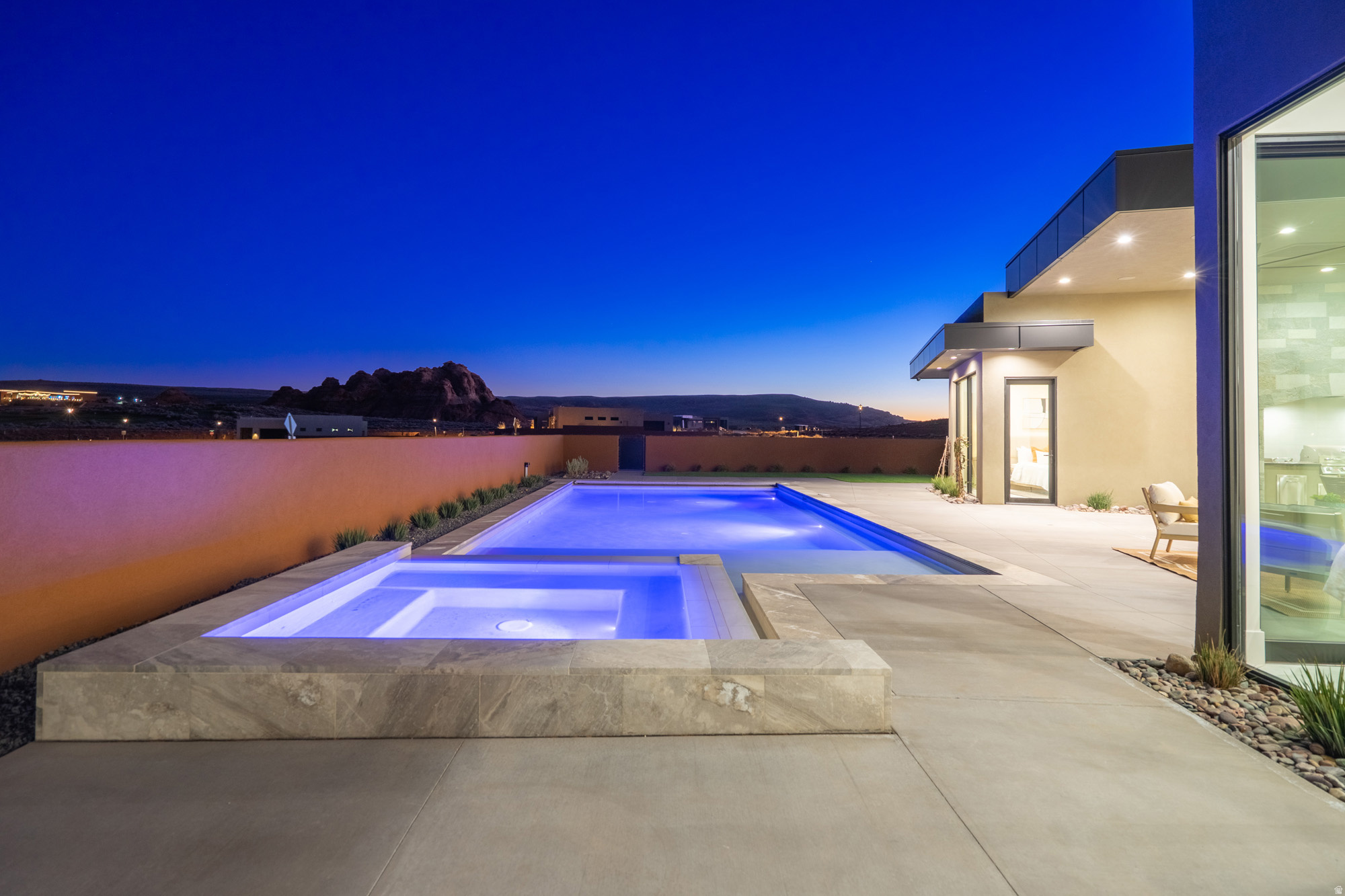 THE ESTATES AT SAND HOLLOW - Residential