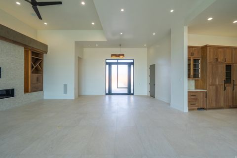 Tiny photo for 3295 S COTTONTAIL WAY, Hurricane, UT 84737 (MLS # 2127441)