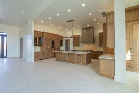 Tiny photo for 3295 S COTTONTAIL WAY, Hurricane, UT 84737 (MLS # 2127441)