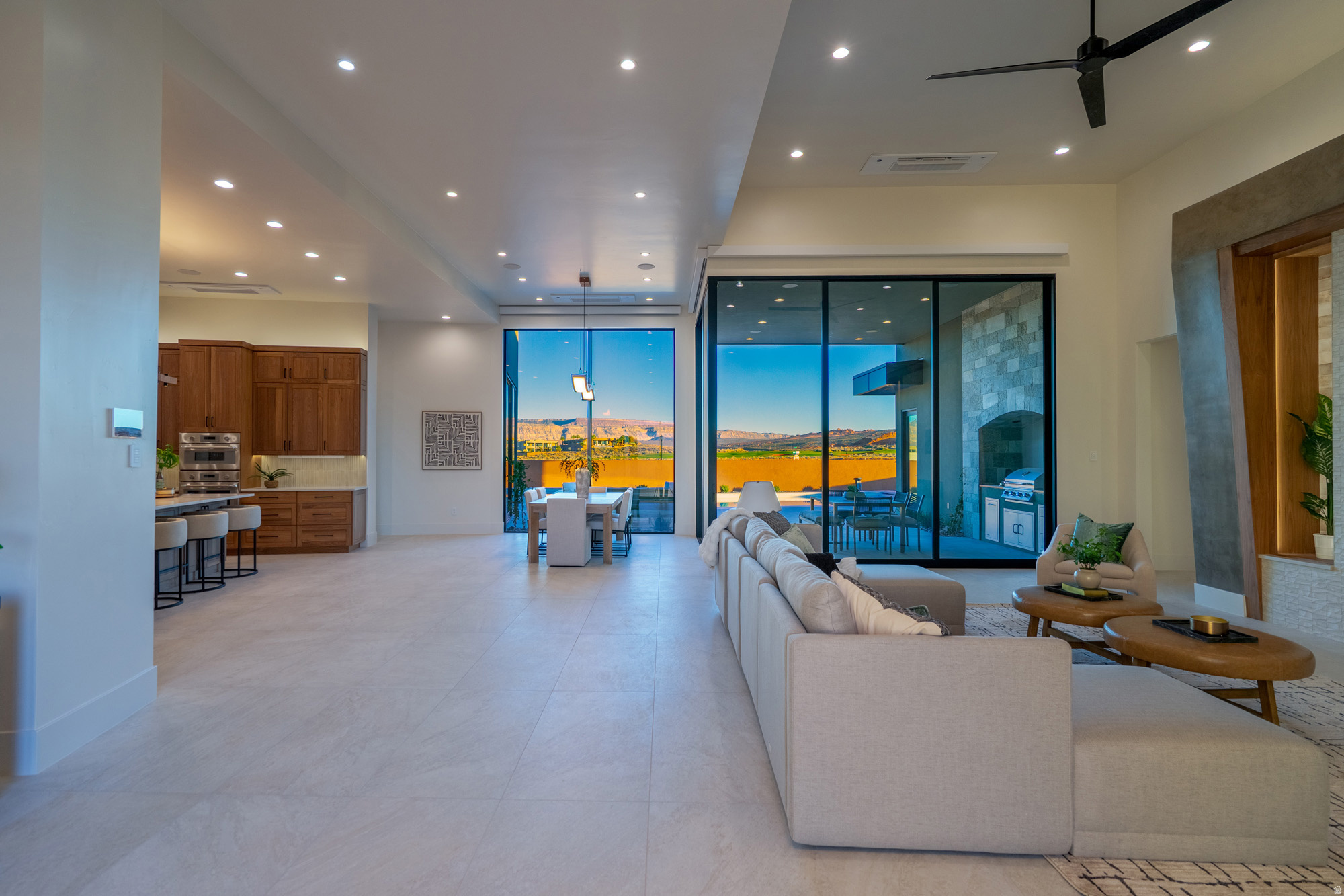 THE ESTATES AT SAND HOLLOW - Residential