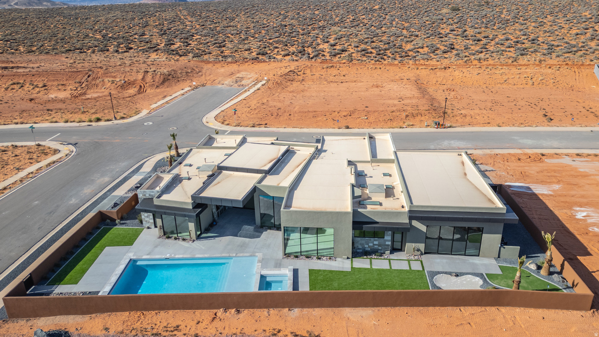 THE ESTATES AT SAND HOLLOW - Residential