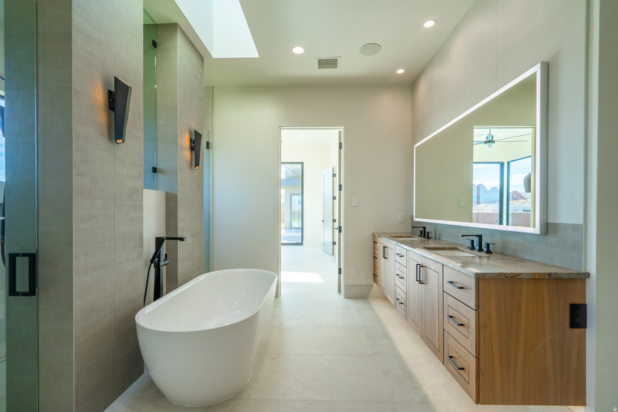 THE ESTATES AT SAND HOLLOW - Residential