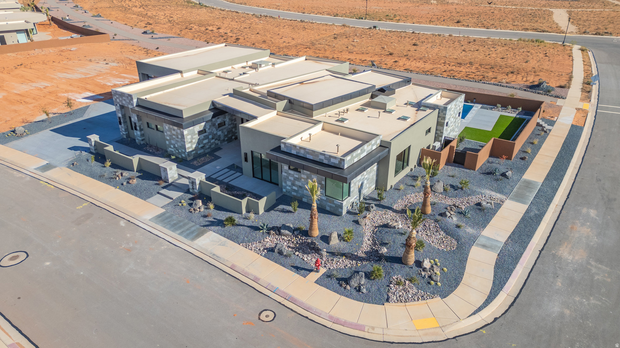 THE ESTATES AT SAND HOLLOW - Residential