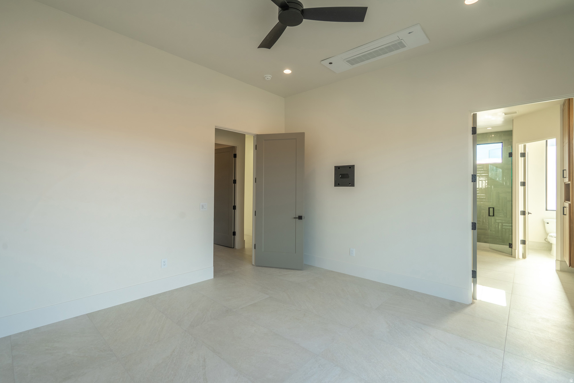 THE ESTATES AT SAND HOLLOW - Residential