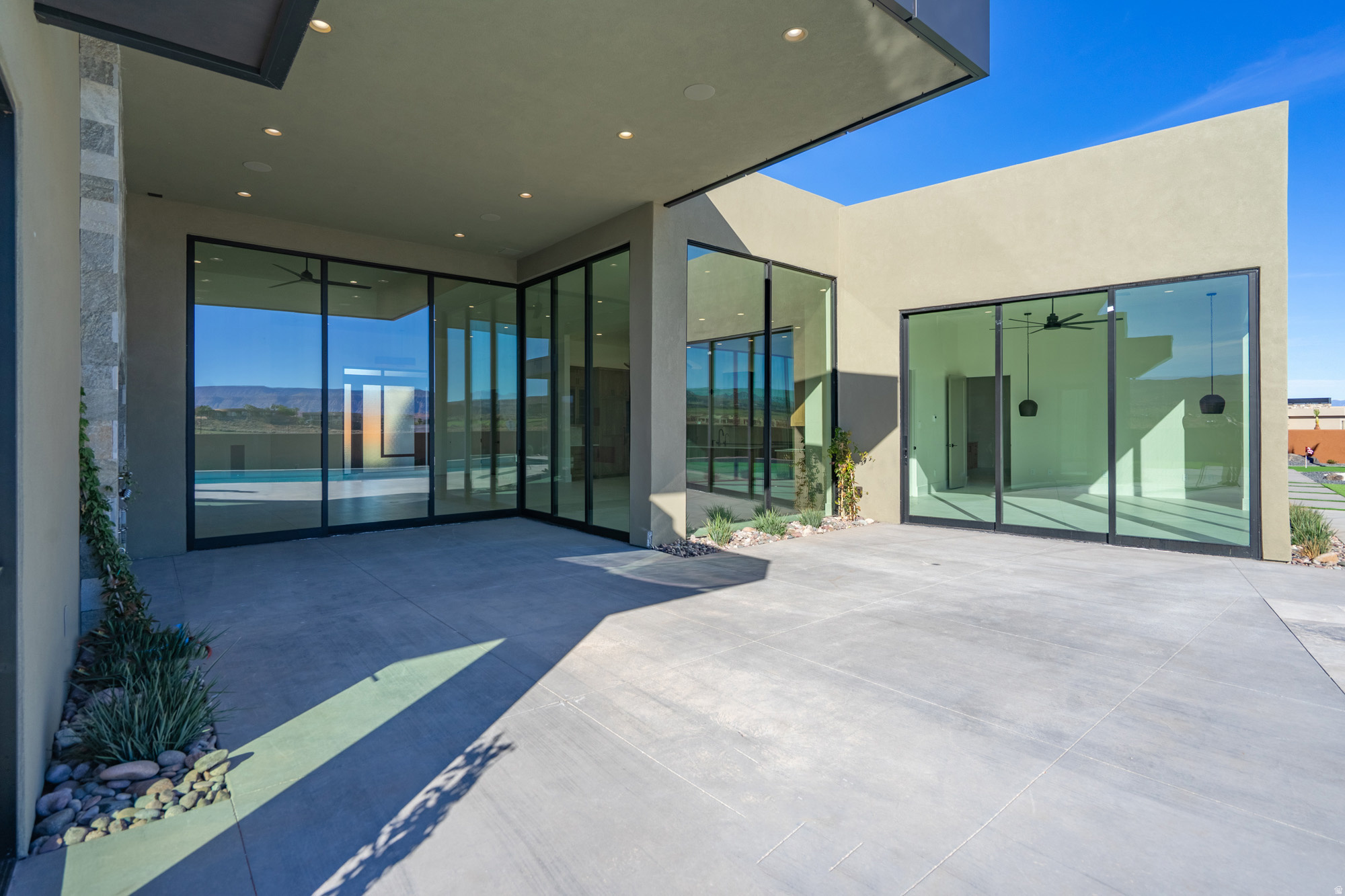 THE ESTATES AT SAND HOLLOW - Residential