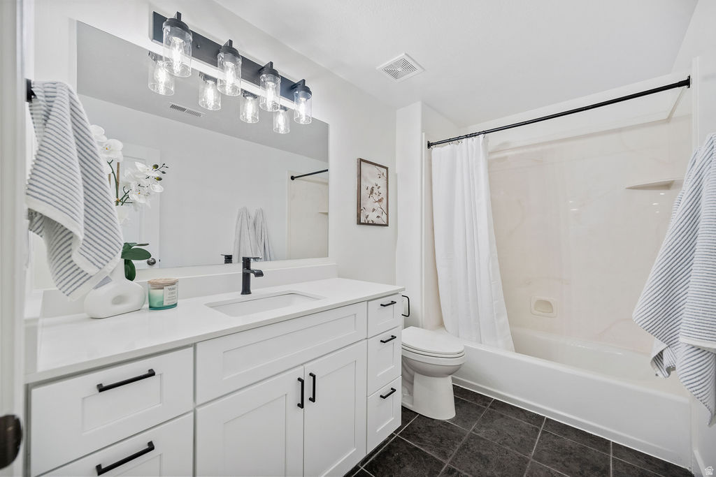 MT AIREY - Residential