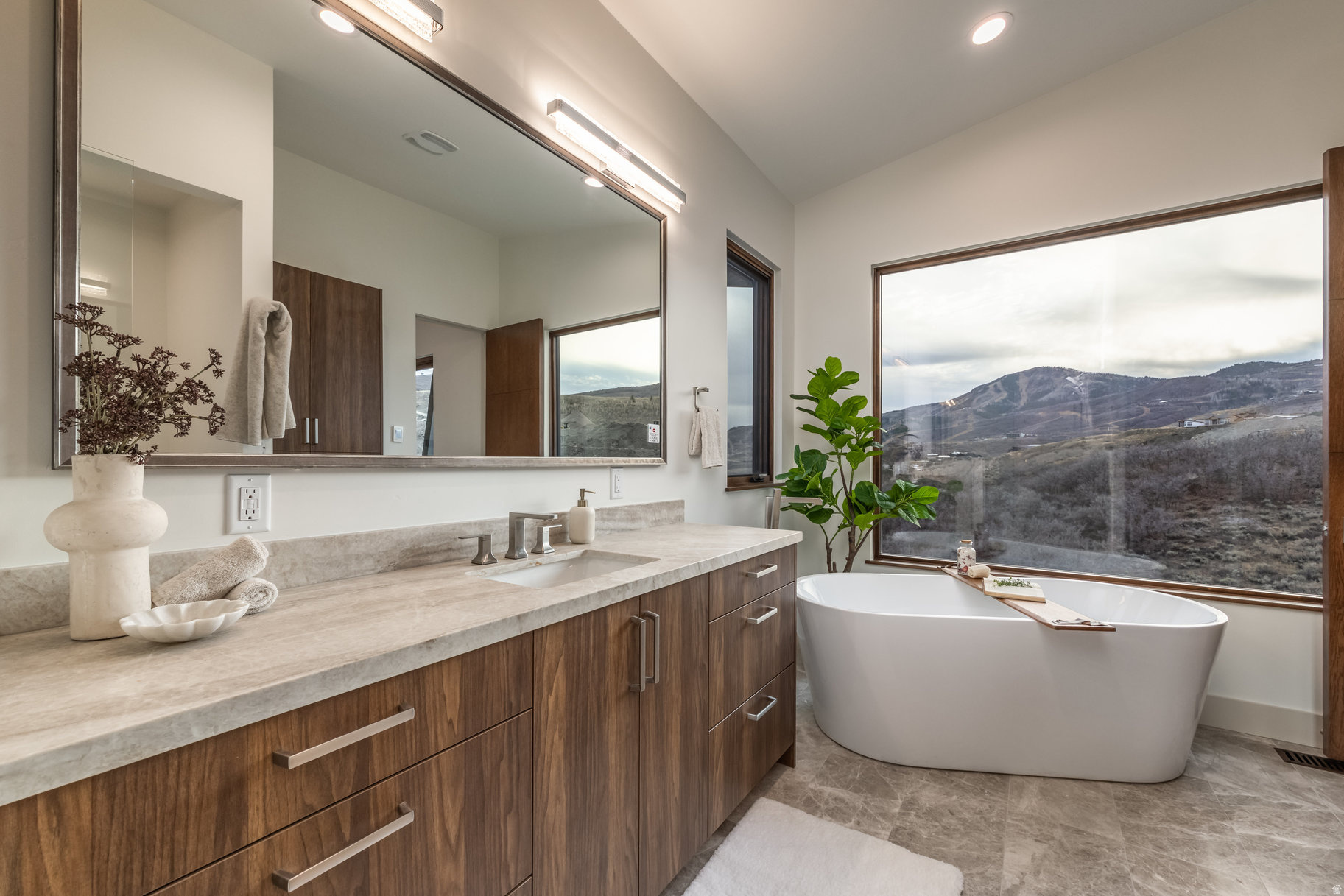 SKYRIDGE SUBDIVISION - Residential