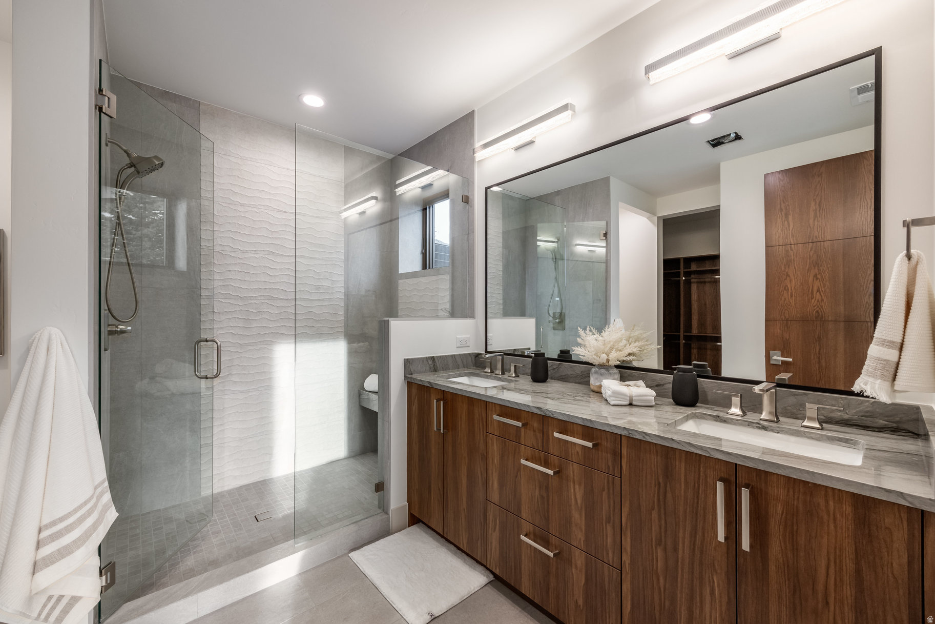 SKYRIDGE SUBDIVISION - Residential