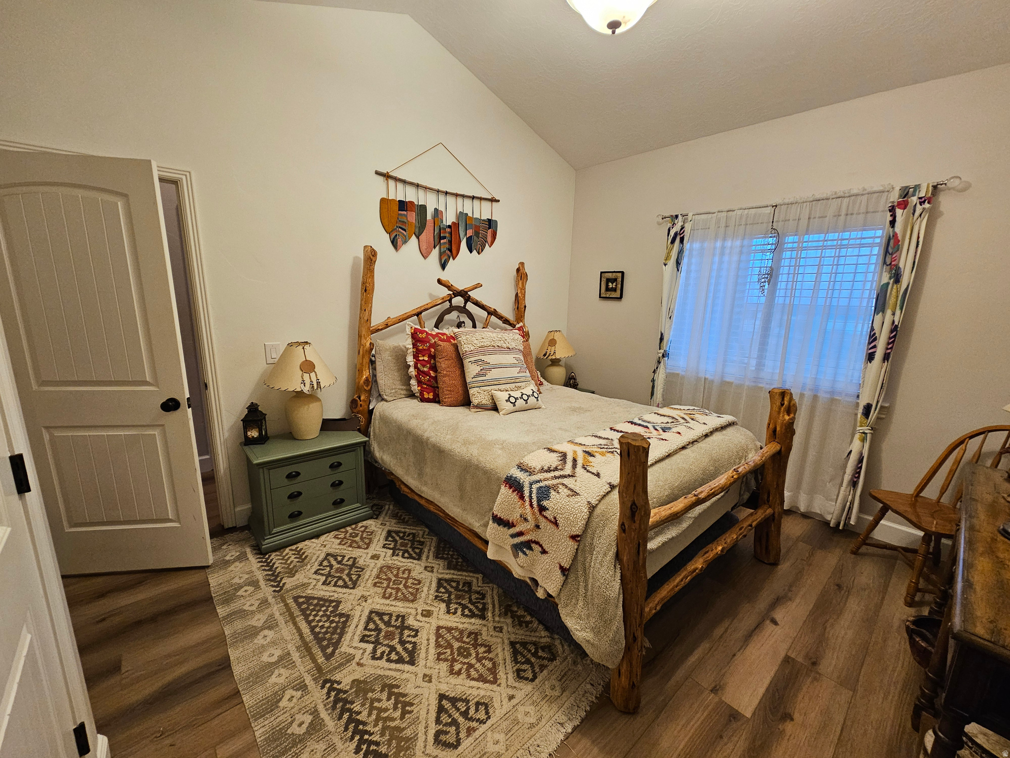 CAROLINE - Residential