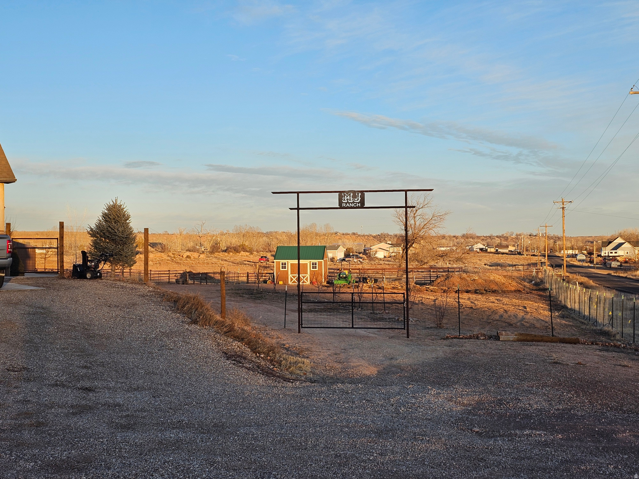 CAROLINE - Residential