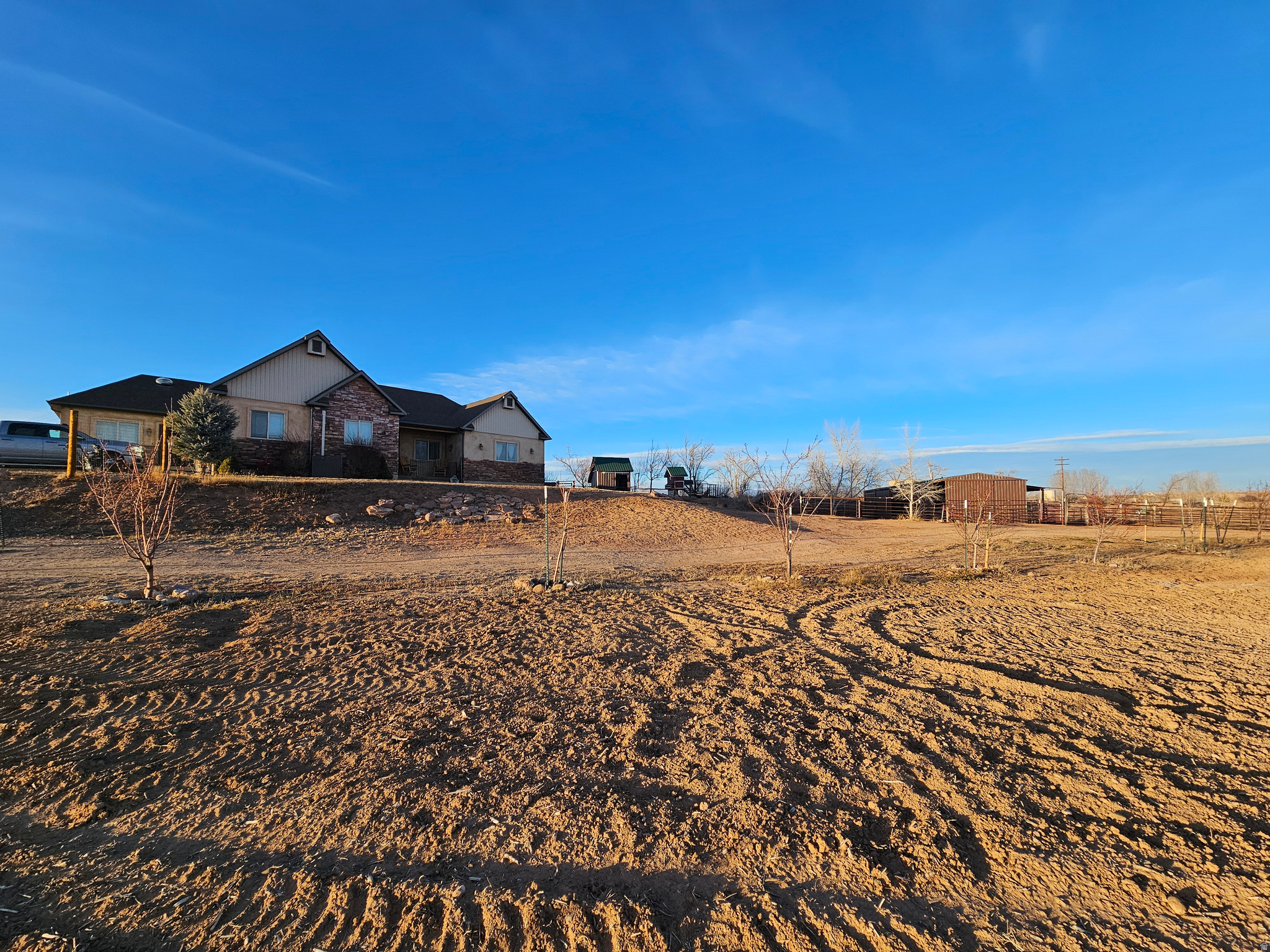 CAROLINE - Residential