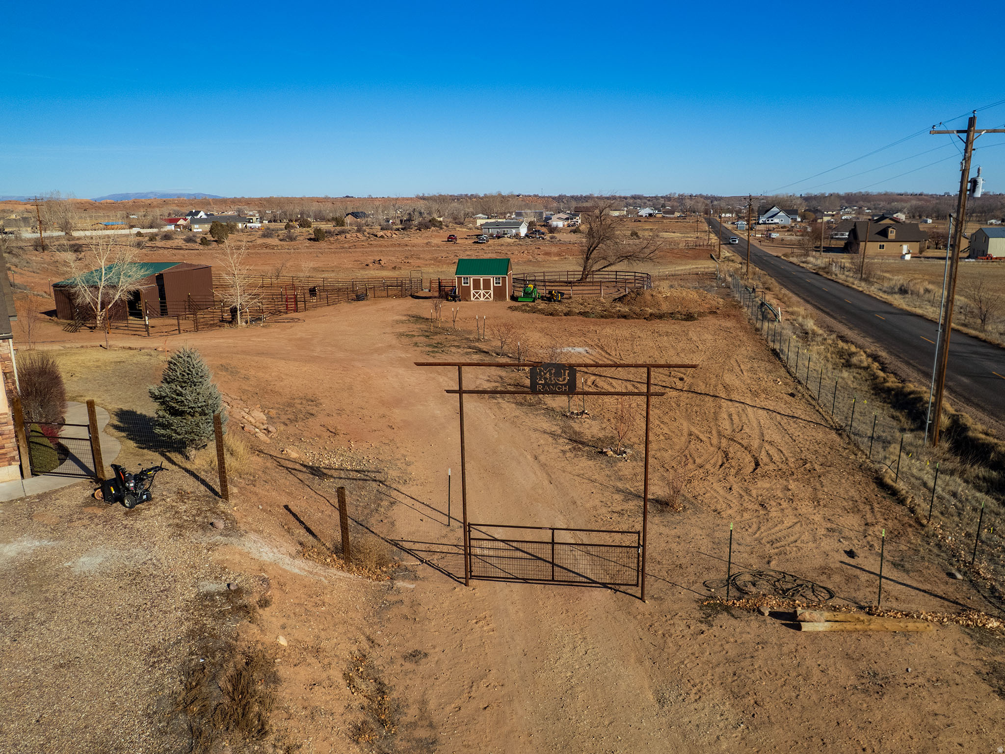 CAROLINE - Residential